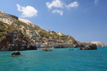 MINIROUNDTRIP OF THE AEOLIAN ISLANDS