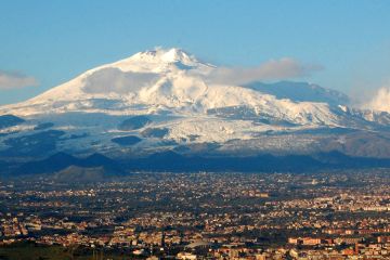 TREKKING TOUR AT THE DISCOVERY OF THE WORLD HERITAGE SICILY VOLCANS: VULCANO, STROMBOLI AND ETNA